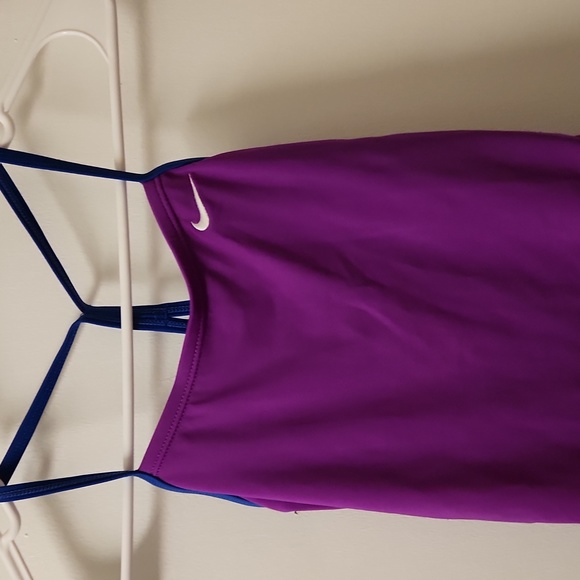 Nike One piece swimsuit M 10-12 yrs - Picture 4 of 8